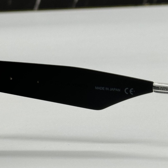 NEW BV1165S 002 BOTTEGA VENETA BLACK WOMEN BOTTEGA VENETA SUNGLASSES - Picture 11 of 12